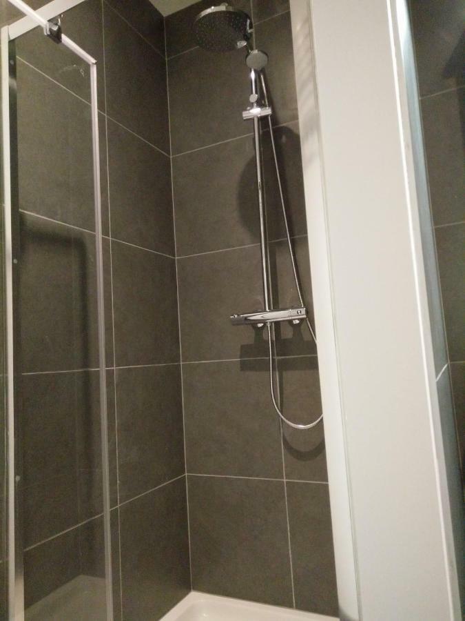Appartement aan Zee Oostende Buitenkant foto