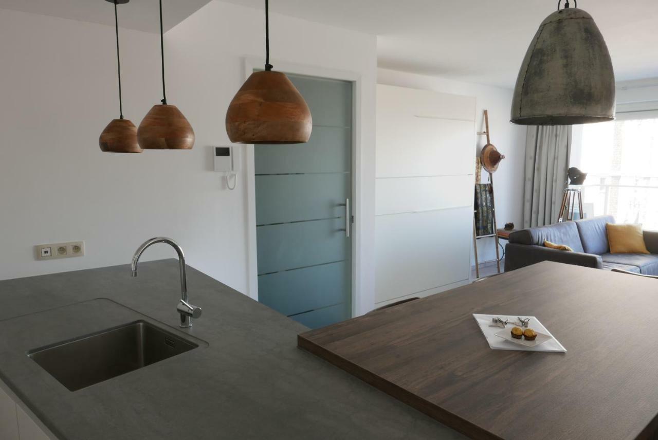 Appartement aan Zee Oostende Buitenkant foto